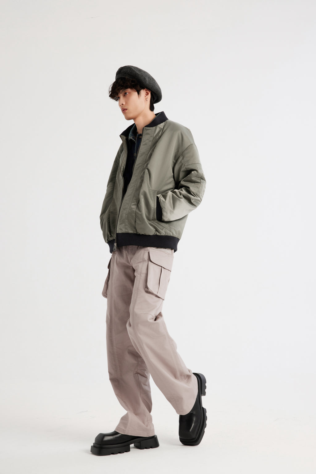 REC Stitched-washed and distressed workwear casual pants op1