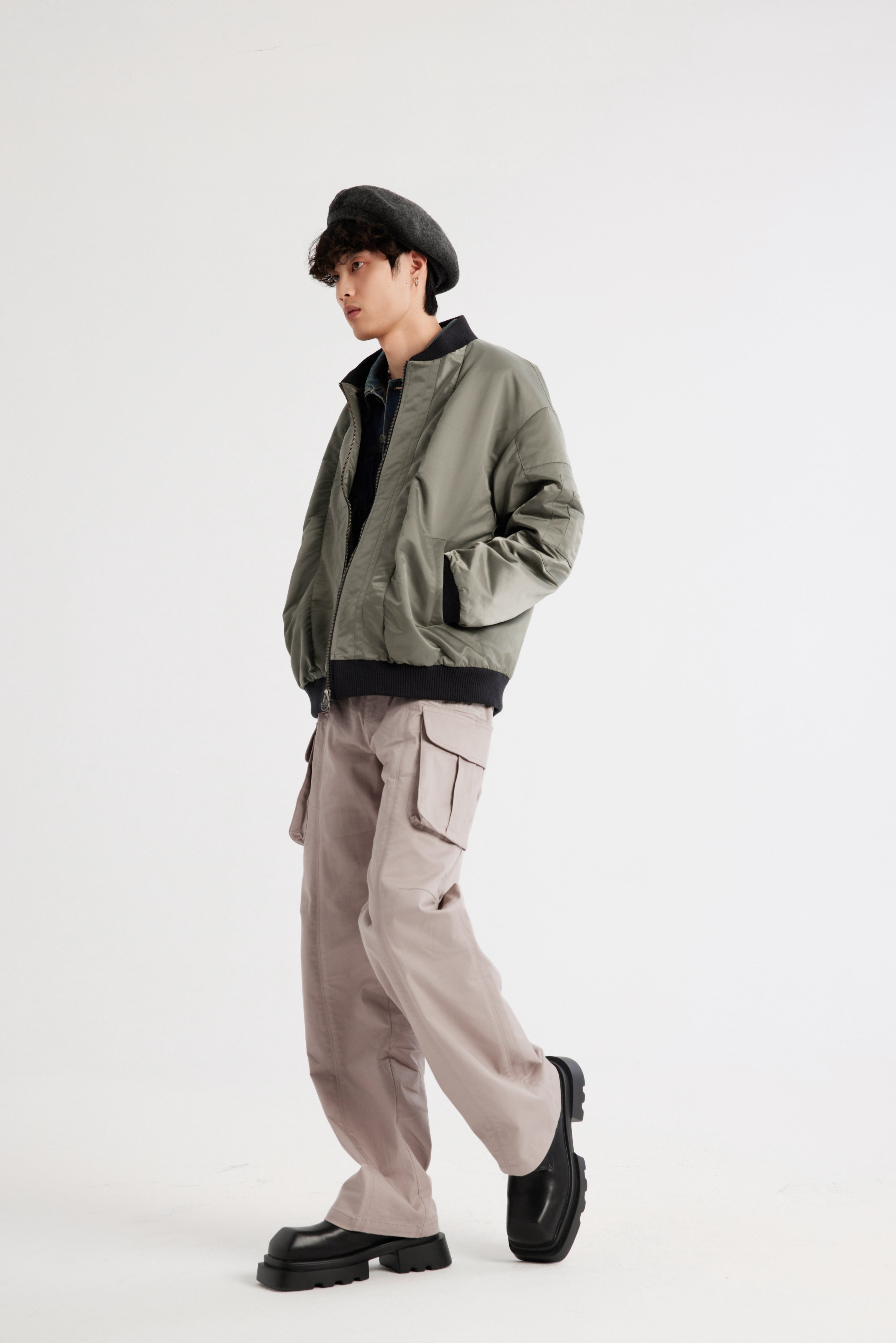 REC Stitched-washed and distressed workwear casual pants op1