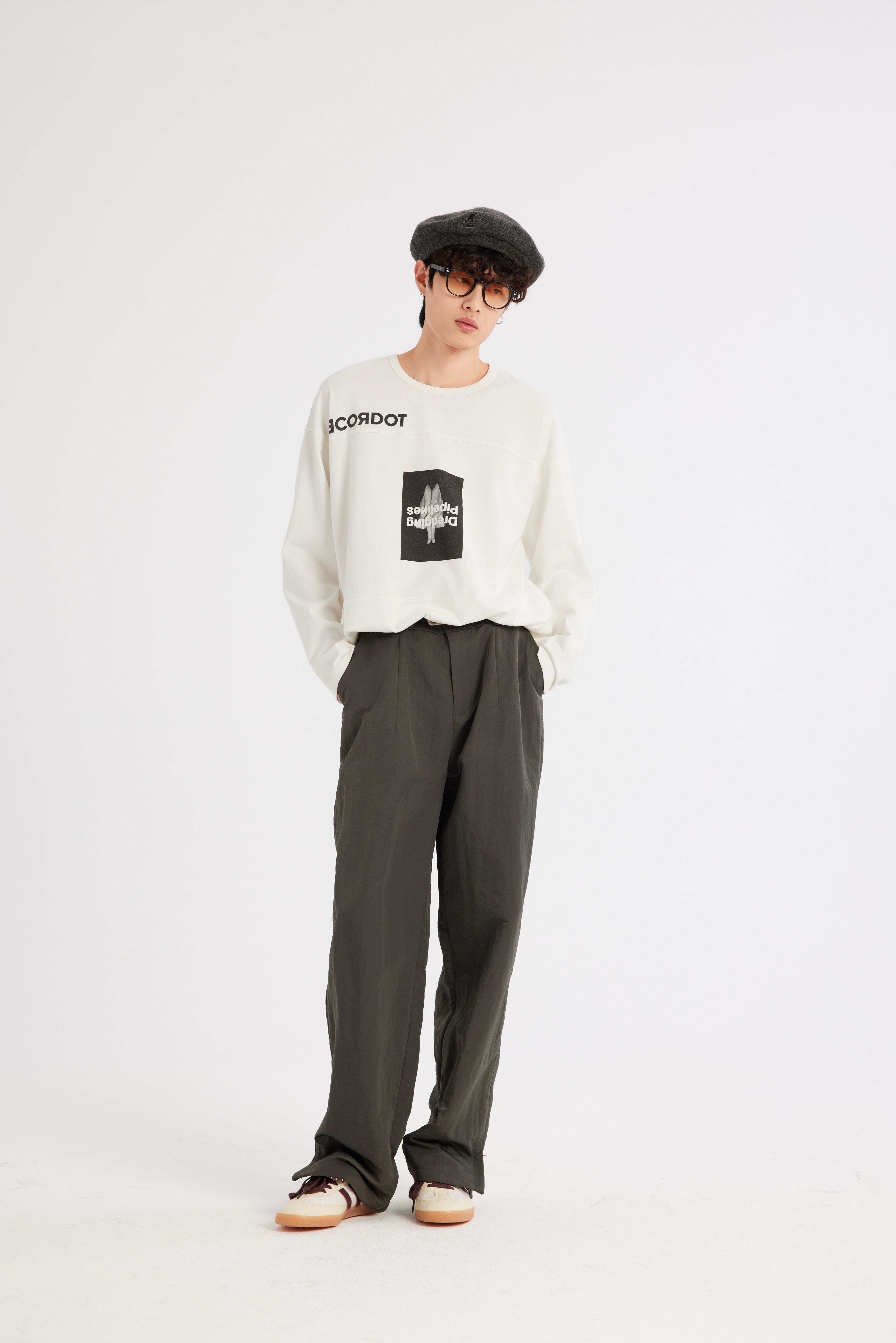 REC Sports and leisure trousers op1